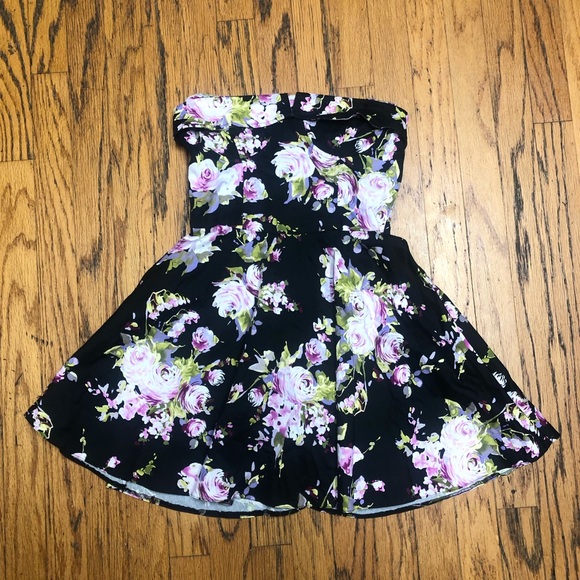 Sans Souci Cute Floral Strapless Party Dress - Picture 2 of 8